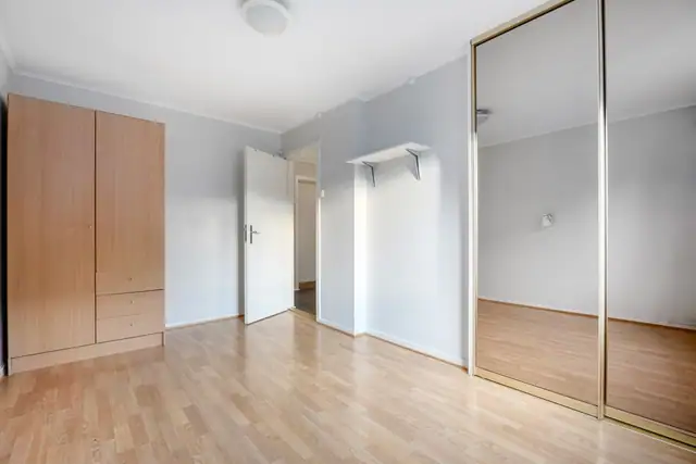 God plass til garderobe.